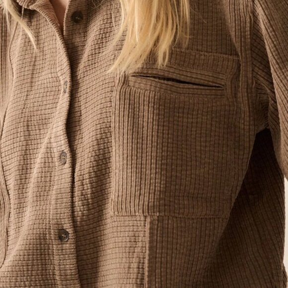 Lonnie Corduroy Raw Edge Hem Shirt | Women's Fall Brown Top | Trendy Fashion - Picture 6 of 9